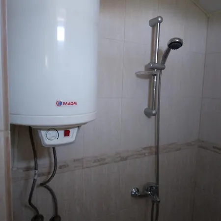 Goldfish مكان تخييم *