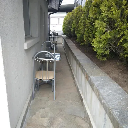 Goldfish مكان تخييم *